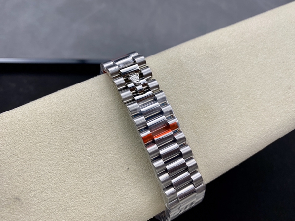 激安ロレックス着用イメージ